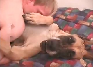 Amateur sex with a hot dog
